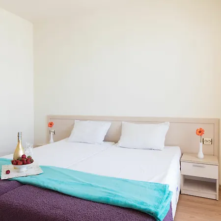 Appartement Two Bedroom With Balcony